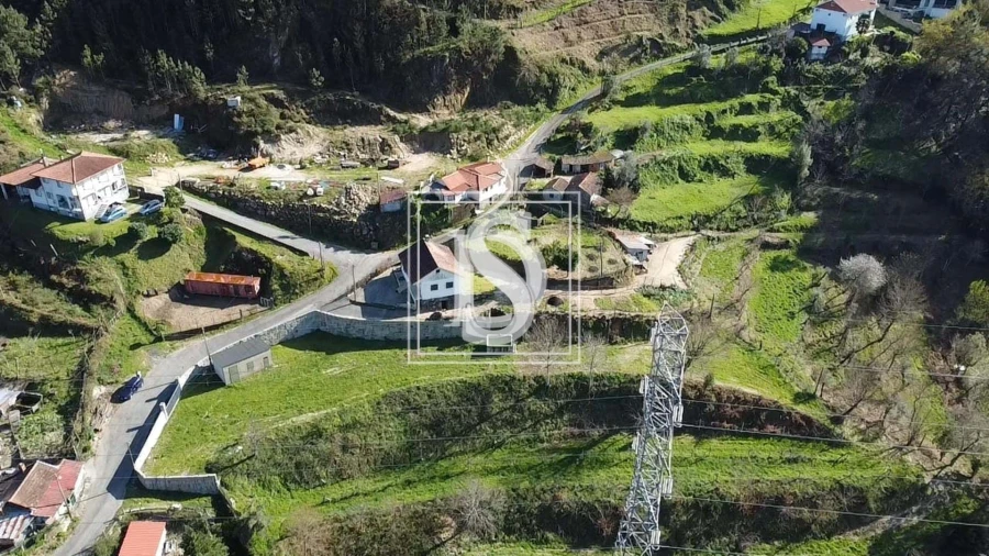 Terreno para Venda em Santa Clara de Louredo Foto 28