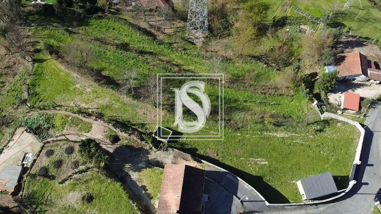 Terreno para Venda em Santa Clara de Louredo Foto 29