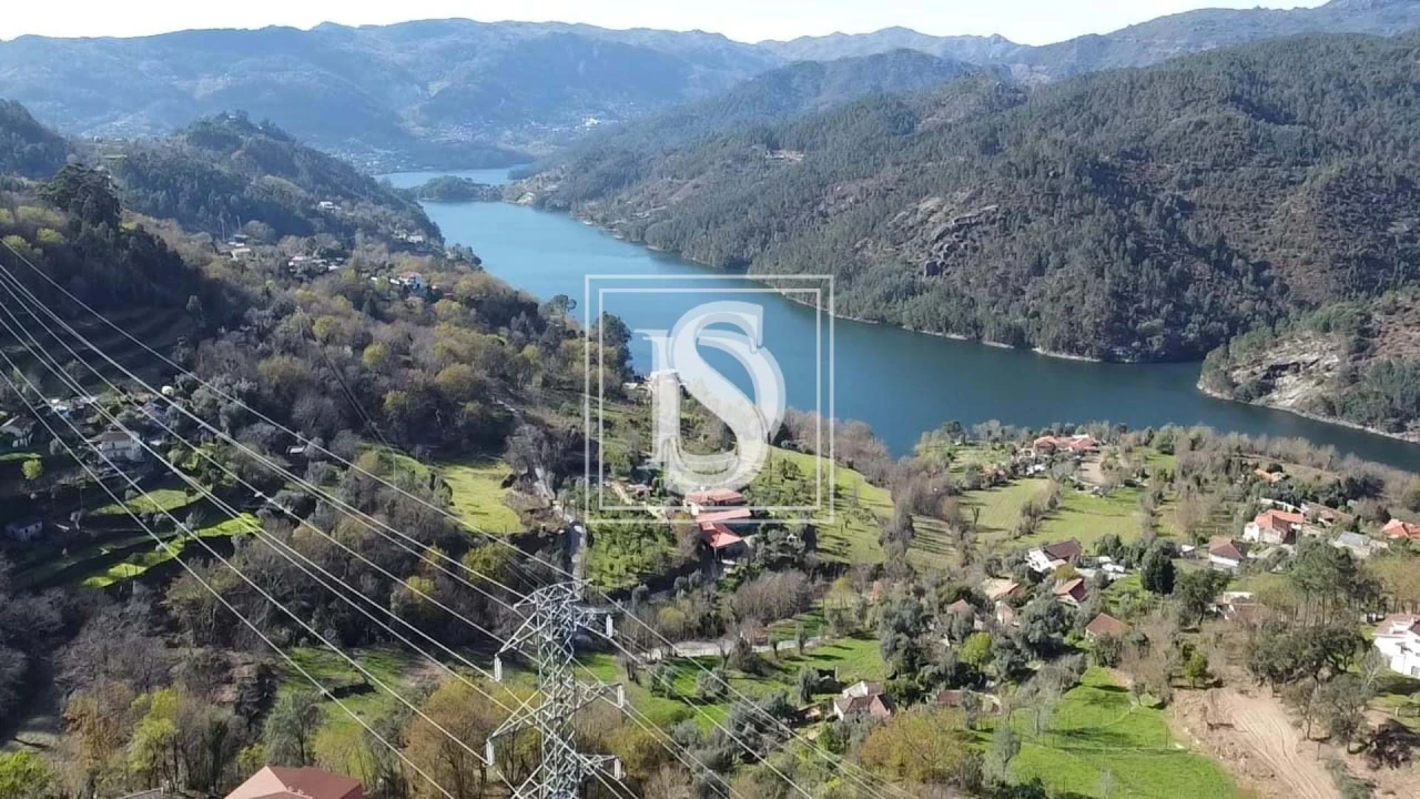 Terreno para Venda em Santa Clara de Louredo Foto 27