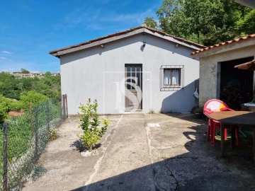Moradia T5 para Venda em Santa Clara de Louredo