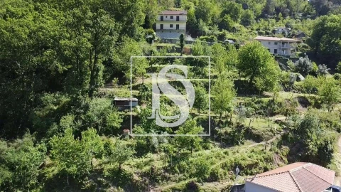 Moradia T5 para Venda em Santa Clara de Louredo