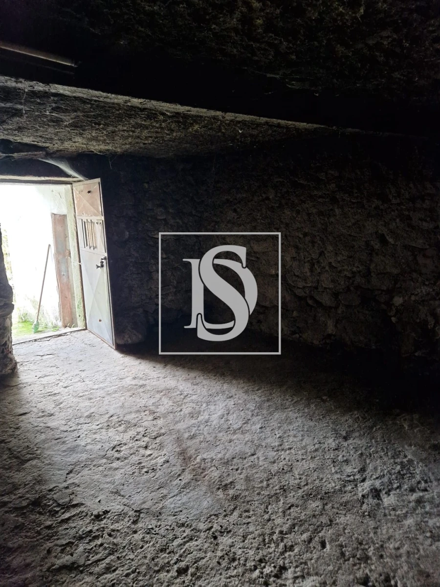 Moradia T2 para Venda em Ruivães e Campos Foto 35