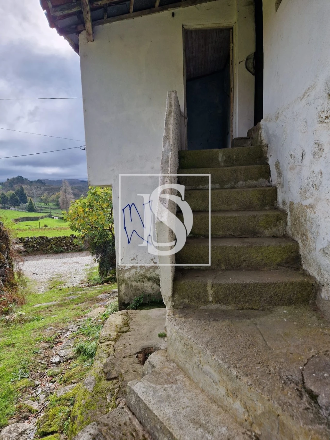 Moradia T2 para Venda em Ruivães e Campos Foto 11