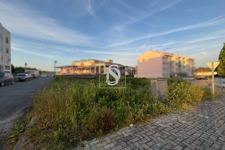 Terreno para Venda em Tondela e Nandufe