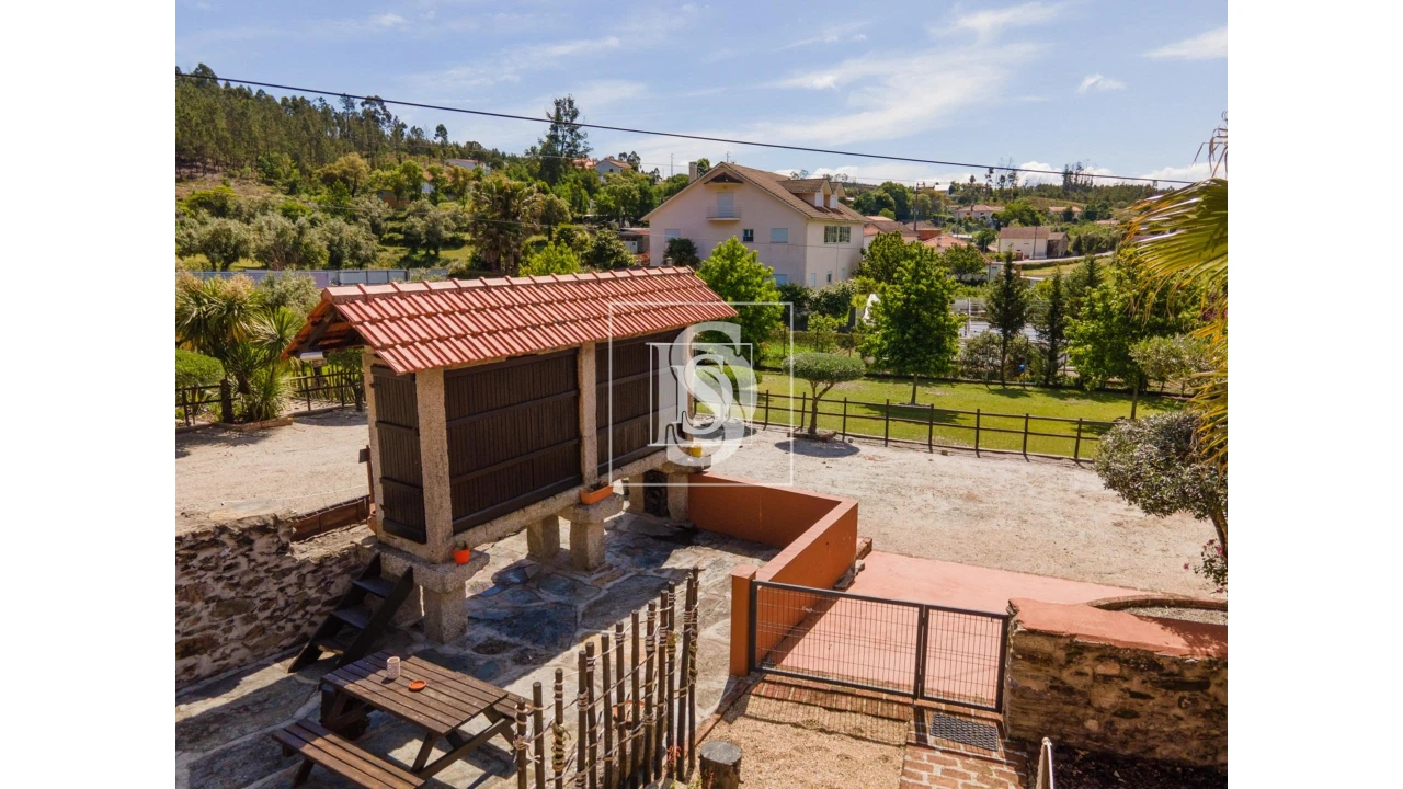 Quinta T8 para Venda em Castelões Foto 11