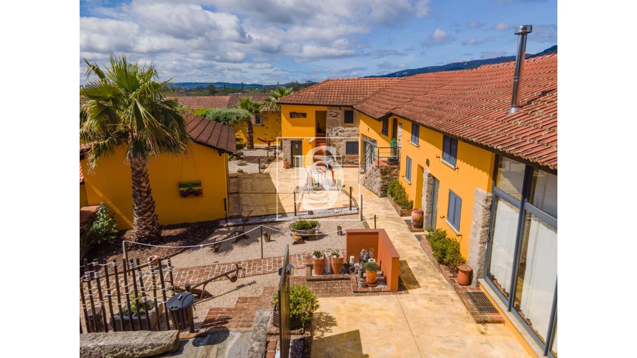 Quinta T8 para Venda em Castelões Foto 10