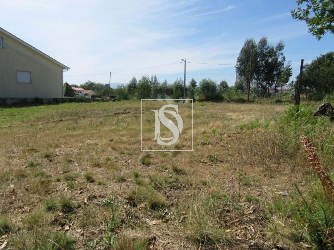 Terreno para Venda em Tonda Foto 1