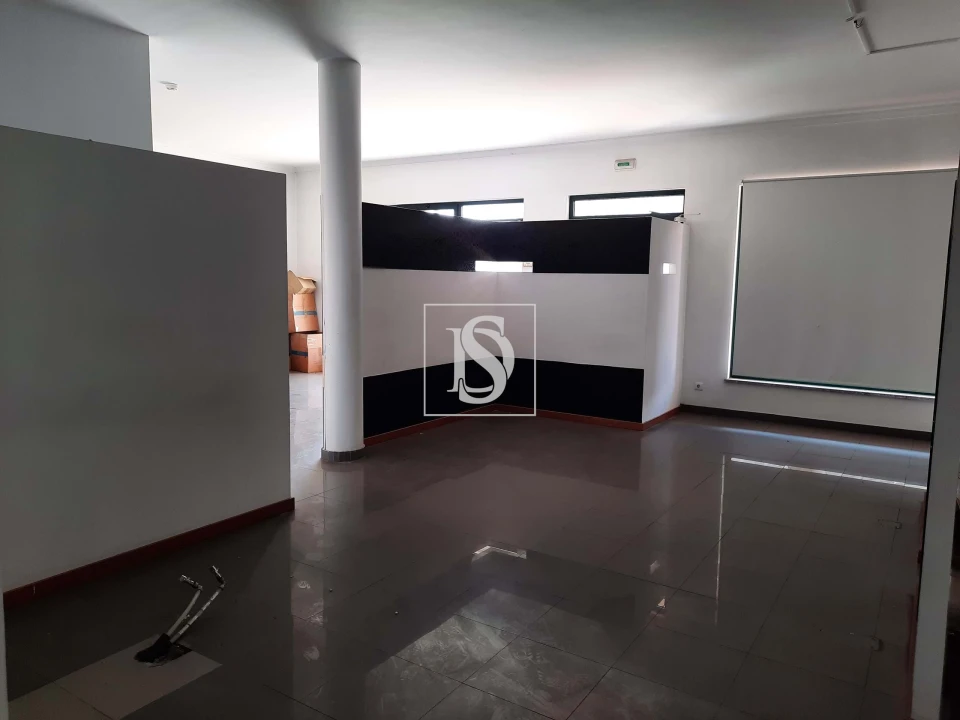 Negócio para Venda em Mortágua, Vale de Remígio, Cortegaça e Almaça Foto 9