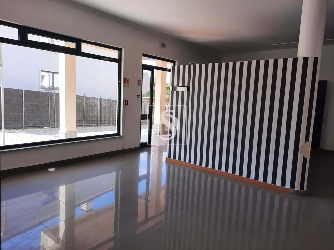 Negócio para Venda em Mortágua, Vale de Remígio, Cortegaça e Almaça Foto 3