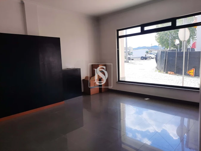 Negócio para Venda em Mortágua, Vale de Remígio, Cortegaça e Almaça Foto 11