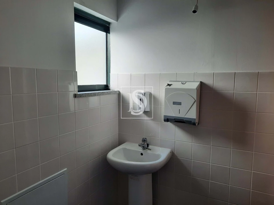 Negócio para Venda em Mortágua, Vale de Remígio, Cortegaça e Almaça Foto 15