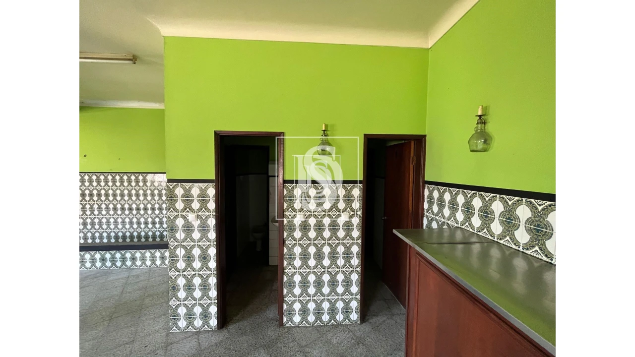 Negócio para Venda em Tondela e Nandufe Foto 14