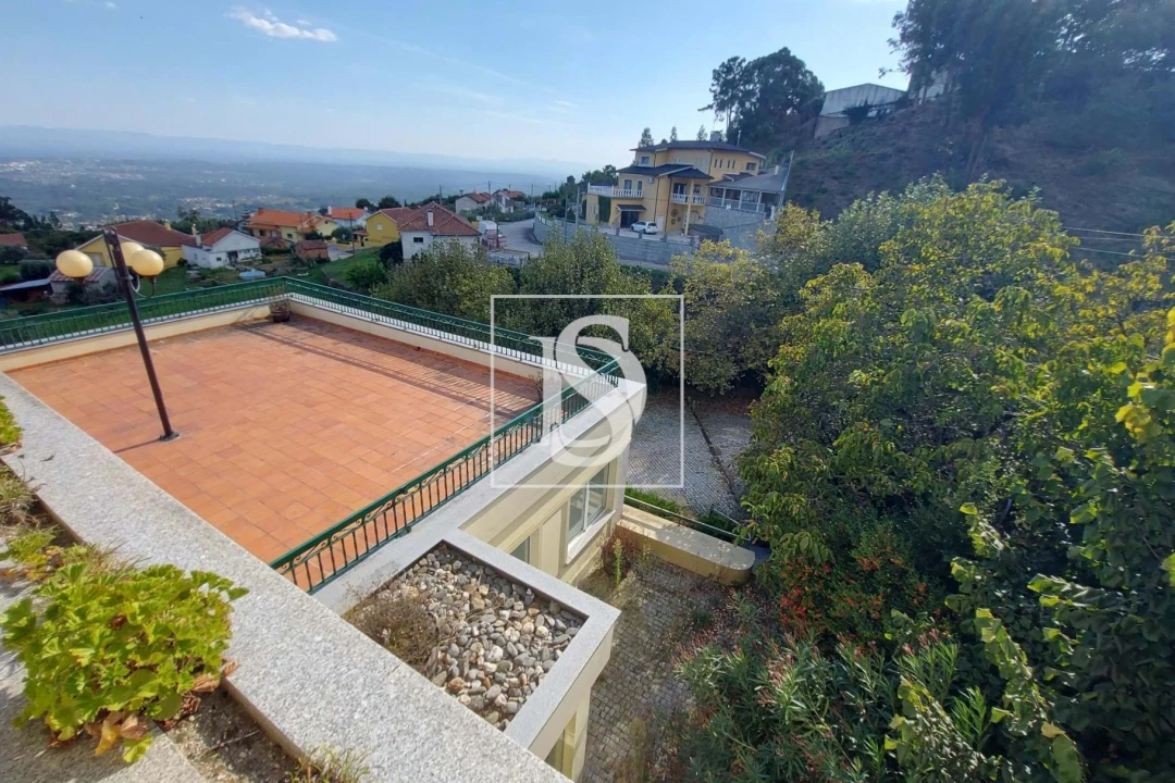 Prédio para Venda em Santiago de Besteiros Foto 20