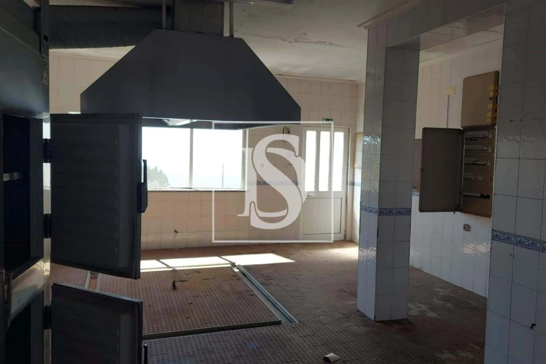 Prédio para Venda em Santiago de Besteiros Foto 34