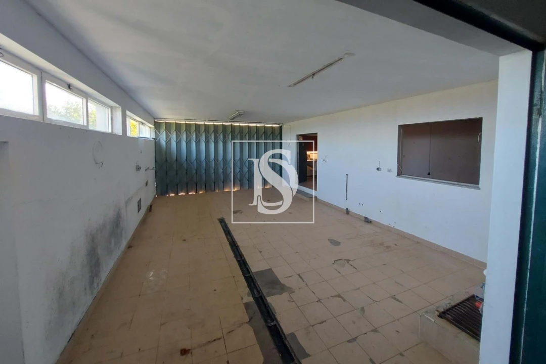 Prédio para Venda em Santiago de Besteiros Foto 32