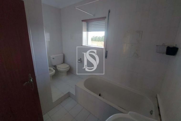 Prédio para Venda em Santiago de Besteiros Foto 43