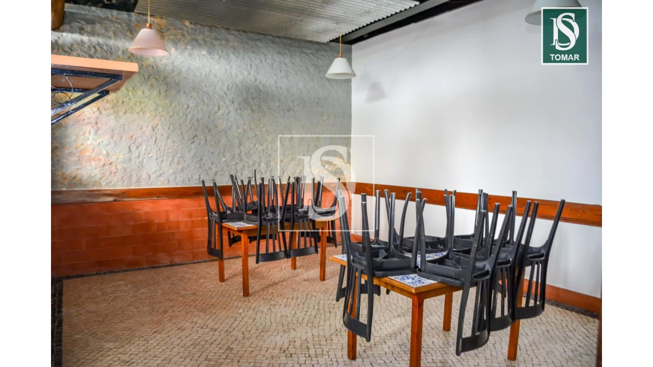 Moradia T2 para Venda em Alburitel Foto 13