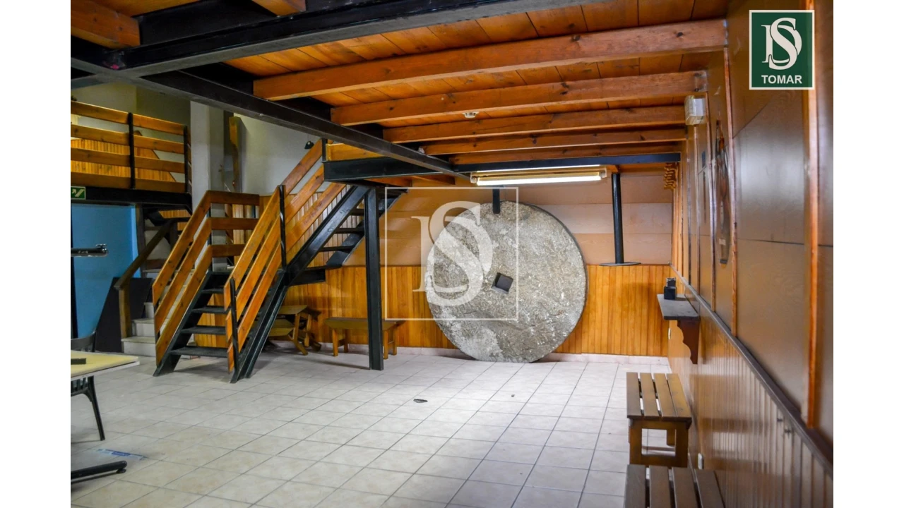 Moradia T2 para Venda em Alburitel Foto 3