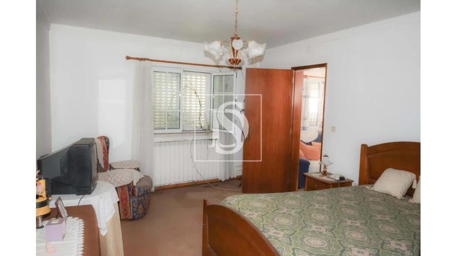 Moradia T3 para Venda em Casais e Alviobeira Foto 11