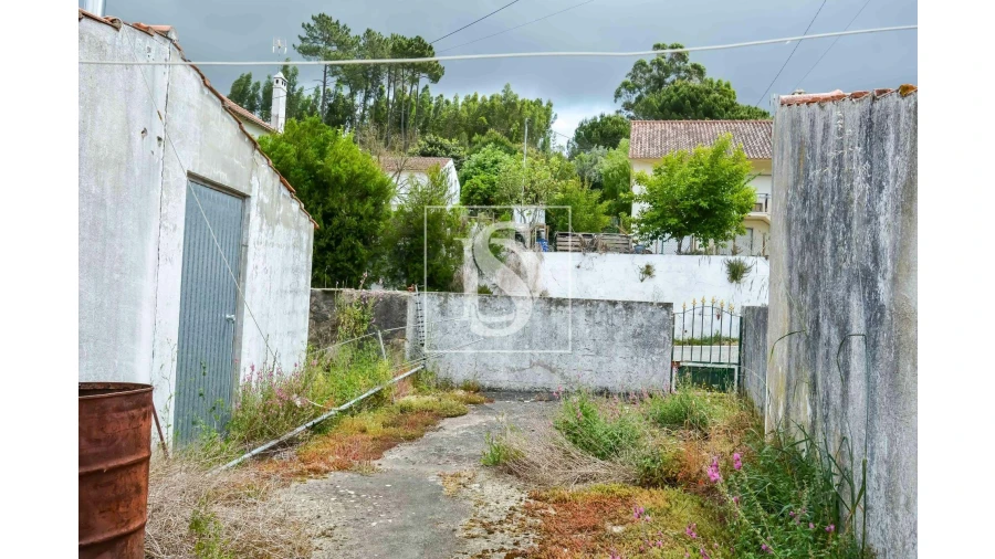 Moradia T3 para Venda em Casais e Alviobeira Foto 29