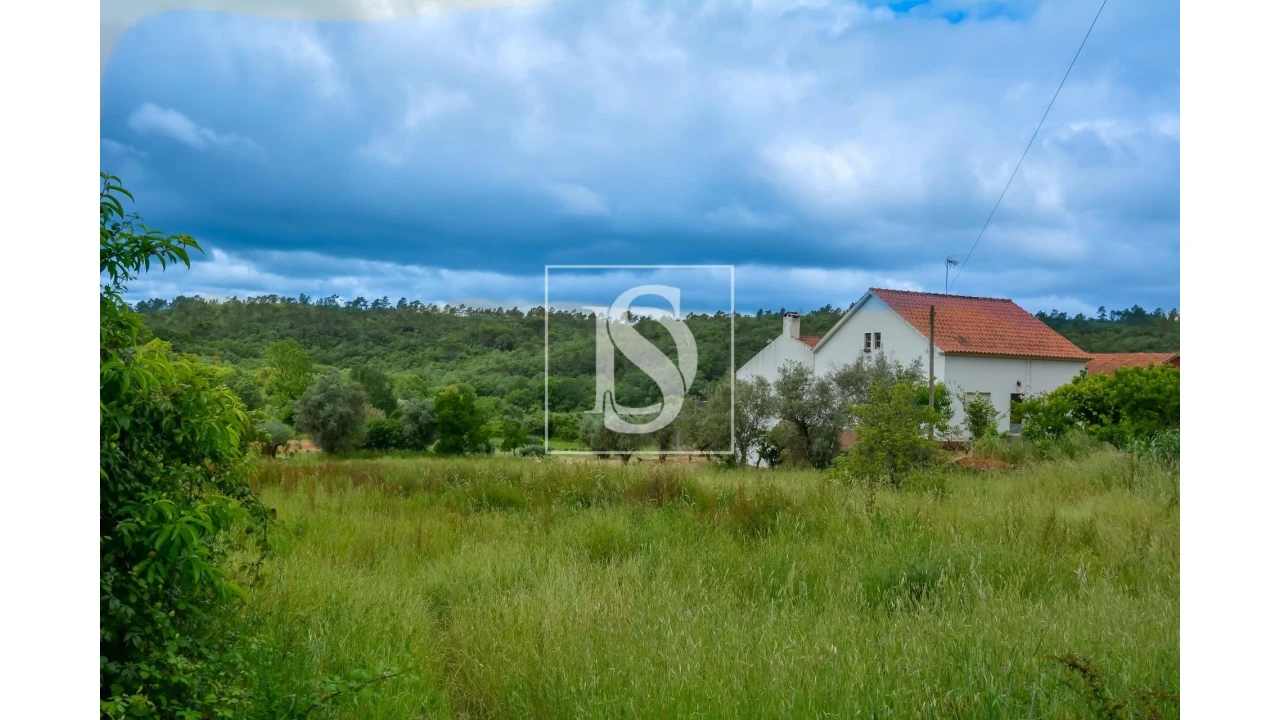 Moradia T3 para Venda em Casais e Alviobeira Foto 24