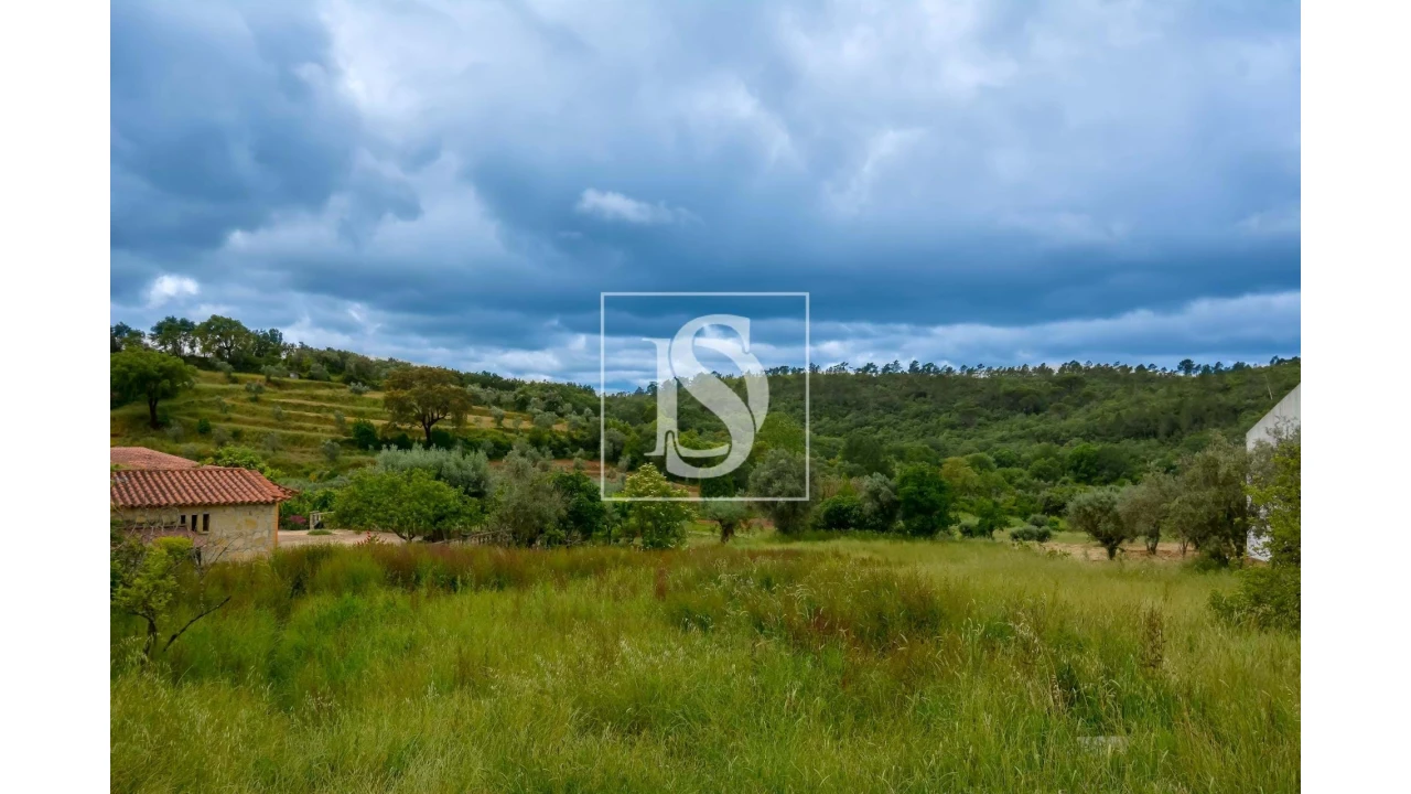 Moradia T3 para Venda em Casais e Alviobeira Foto 27