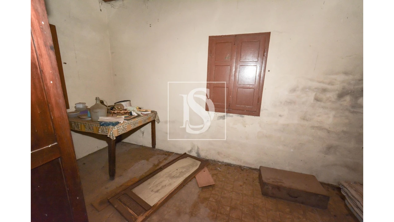 Moradia T4 para Venda em Casais e Alviobeira Foto 4