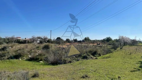 Terreno para Venda em Silves