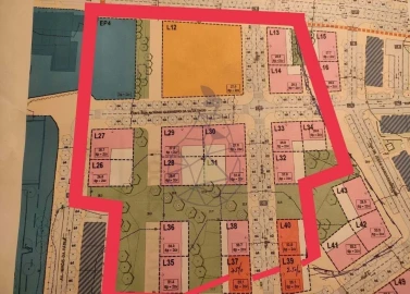 Terreno para Venda em Faro (Sé e São Pedro)