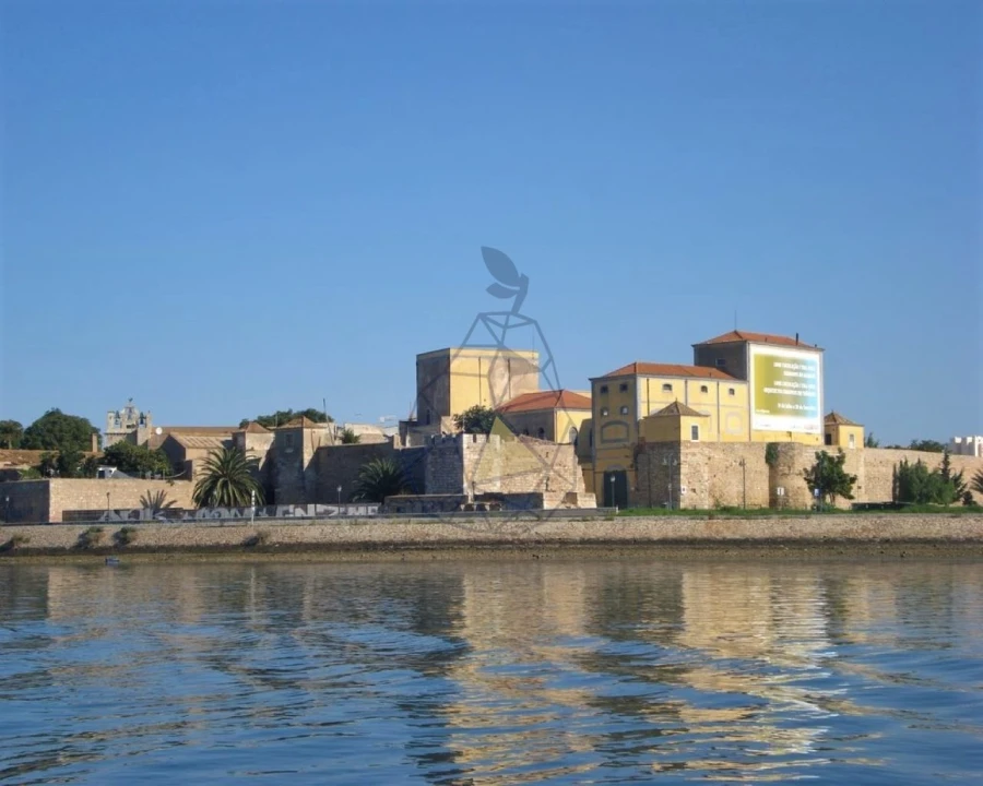 Terreno para Venda em Faro (Sé e São Pedro) Foto 6
