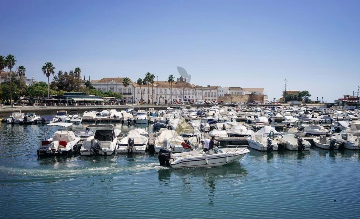 Terreno para Venda em Faro (Sé e São Pedro) Foto 8