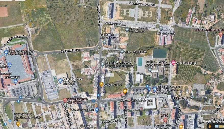 Terreno para Venda em Faro (Sé e São Pedro) Foto 4