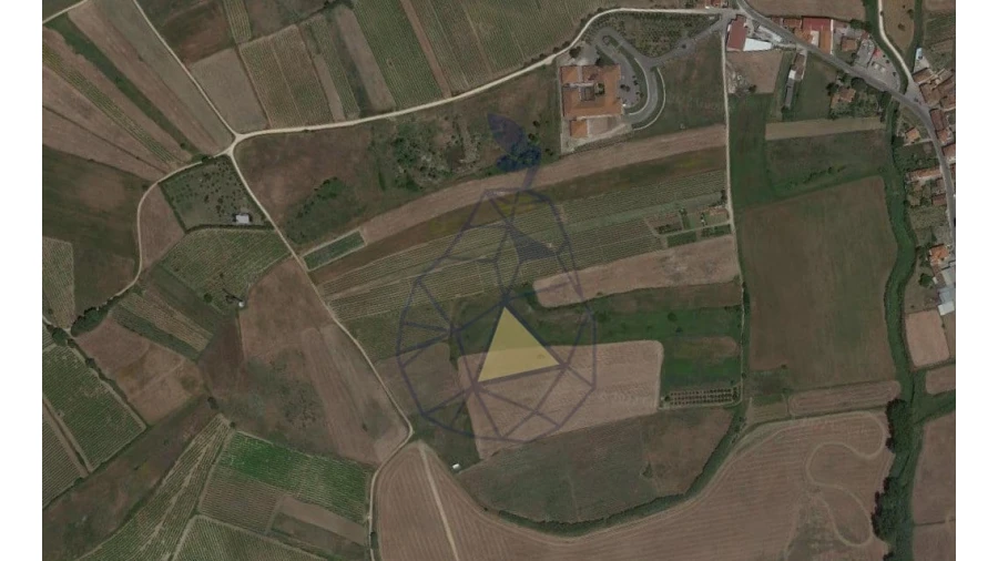 Terreno para Venda em Olhalvo Foto 9