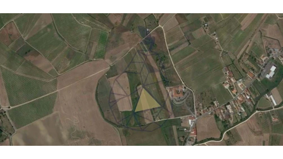 Terreno para Venda em Olhalvo Foto 3