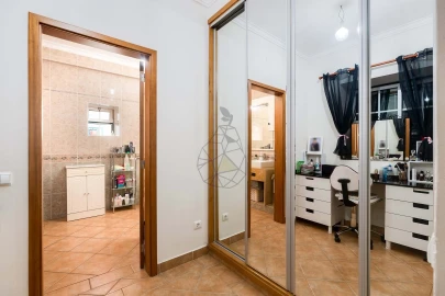 Moradia T10 para Venda em Silves