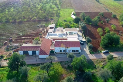 Moradia T10 para Venda em Silves