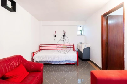 Moradia T10 para Venda em Silves
