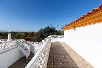 Moradia T10 para Venda em Silves