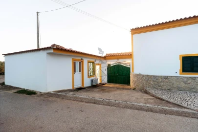 Moradia T10 para Venda em Silves