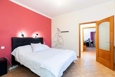 Moradia T10 para Venda em Silves