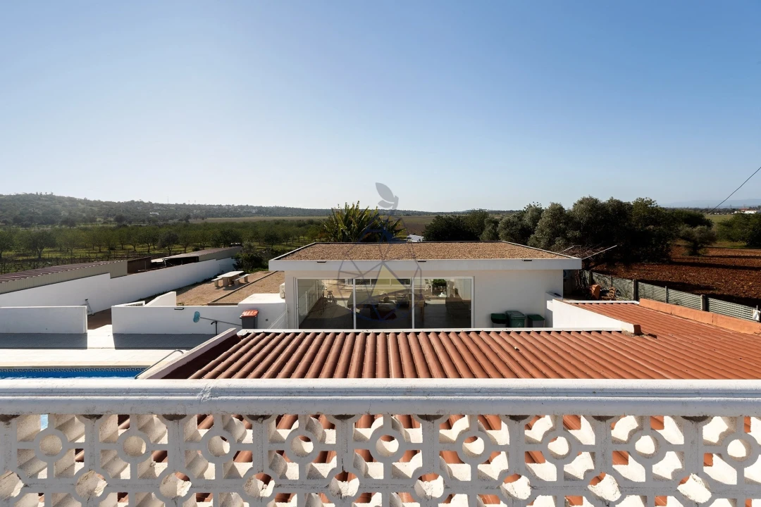 Moradia T10 para Venda em Silves Foto 16
