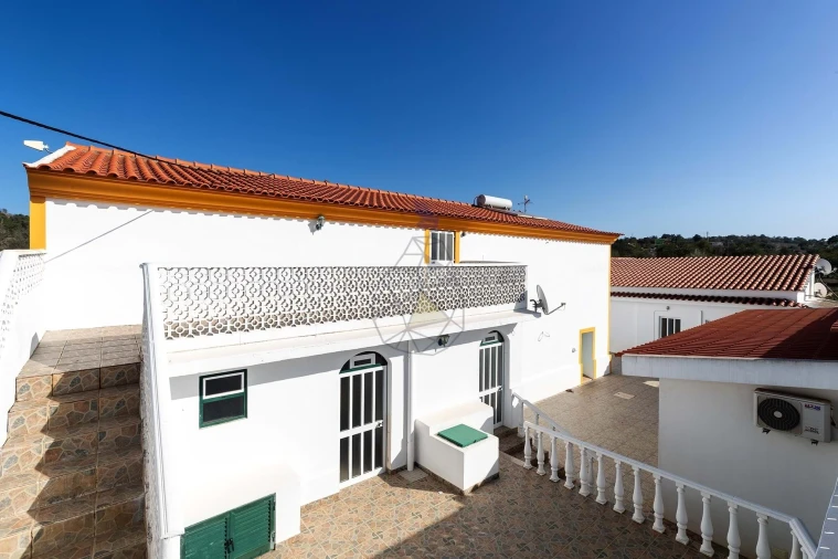 Moradia T10 para Venda em Silves Foto 12