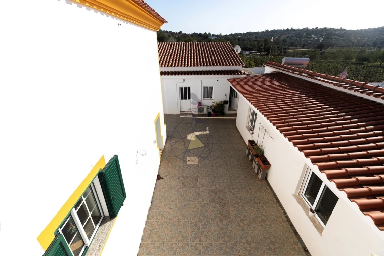 Moradia T10 para Venda em Silves Foto 55