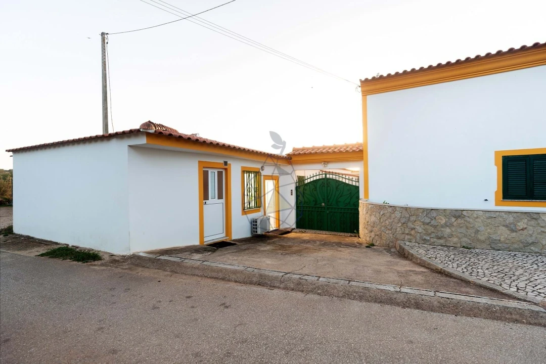 Moradia T10 para Venda em Silves Foto 74
