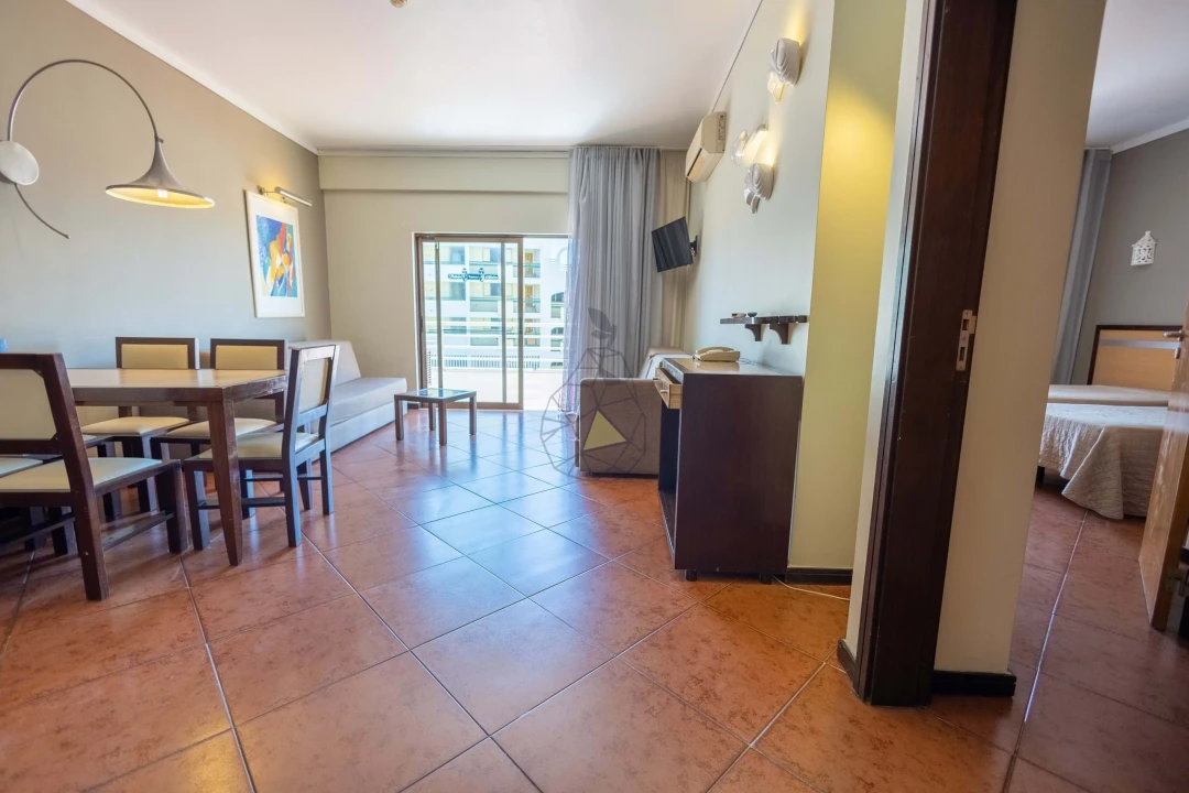 Apartamento T2 para Venda em Albufeira e Olhos de Água Foto 3