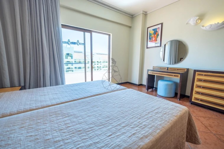 Apartamento T2 para Venda em Albufeira e Olhos de Água Foto 25