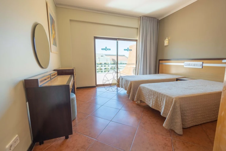 Apartamento T2 para Venda em Albufeira e Olhos de Água Foto 15