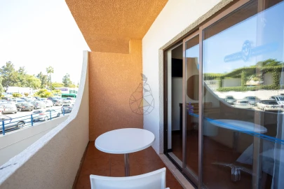 Apartamento para Venda em Albufeira e Olhos de Água