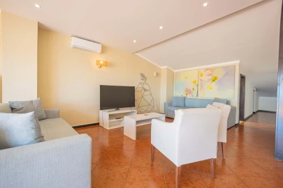 Apartamento T3 para Venda em Albufeira e Olhos de Água