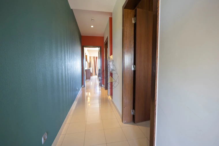 Apartamento T1 para Venda em Albufeira e Olhos de Água Foto 8